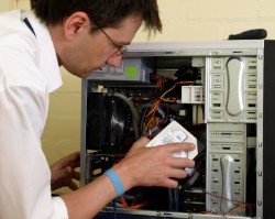 SoloADvance for field service engineers
